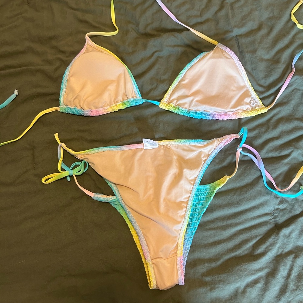 🌈🌈 rainbow bikini 👙 - Picture 4 of 5